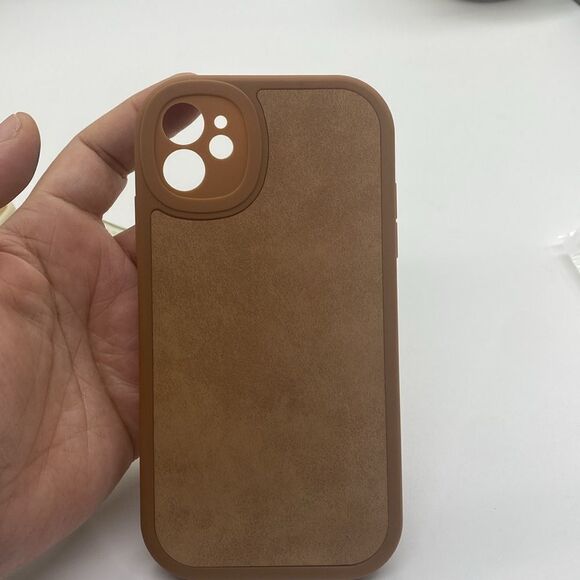 โจ Darling EUC iPhone 11โCase  Bundle โจ - Picture 7 of 9